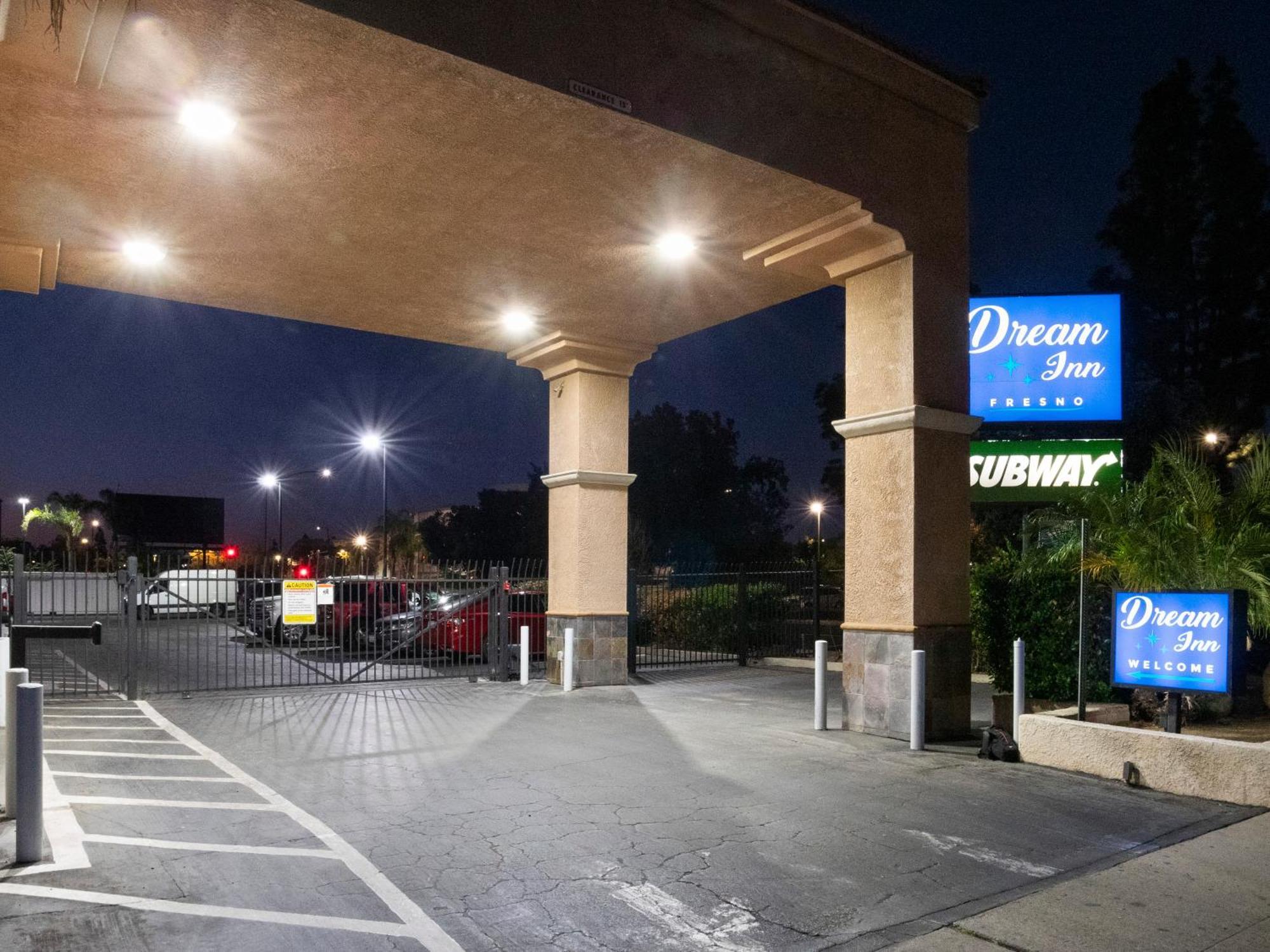Dream Inn Fresno Kültér fotó