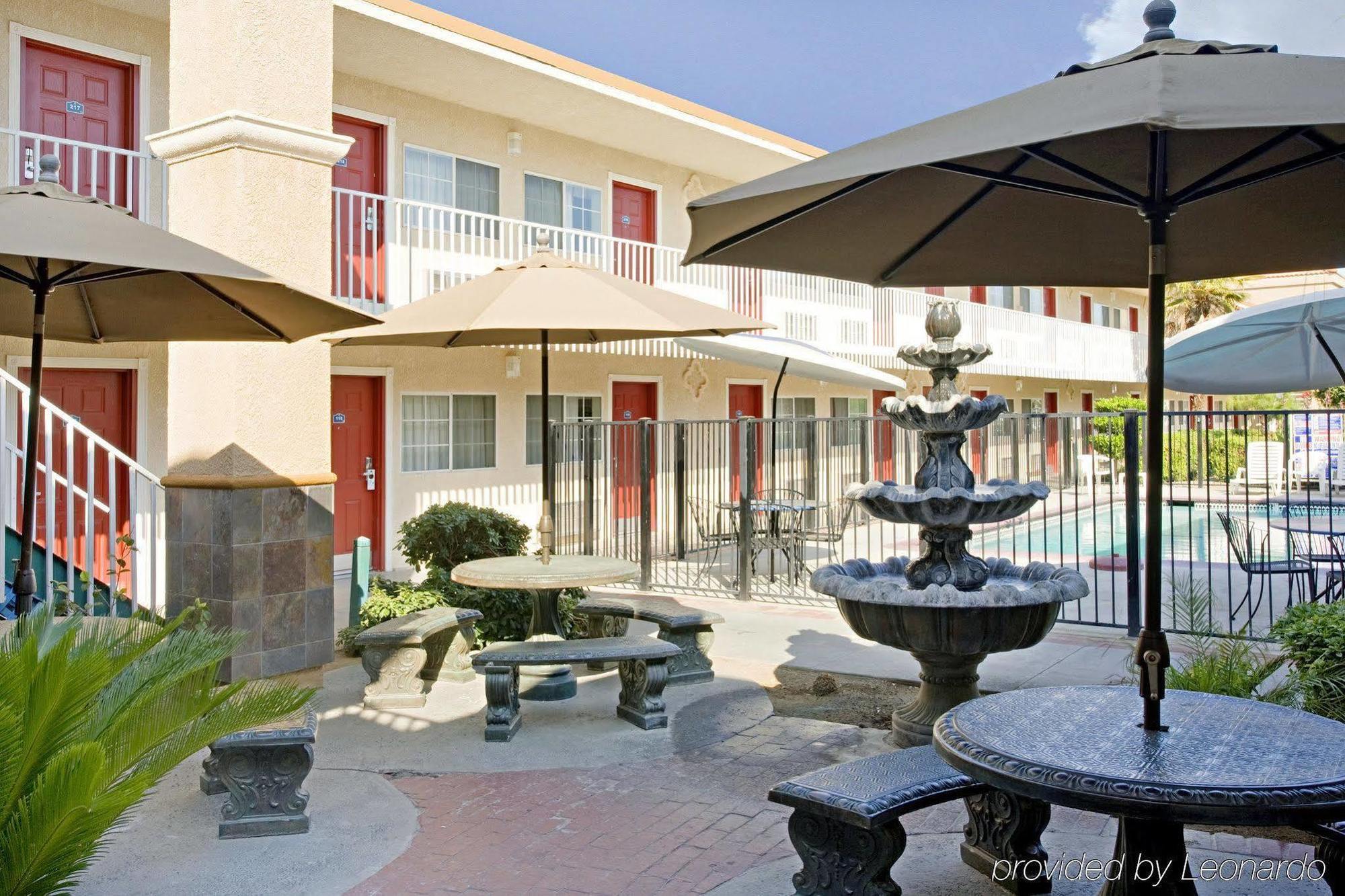 Dream Inn Fresno Kültér fotó