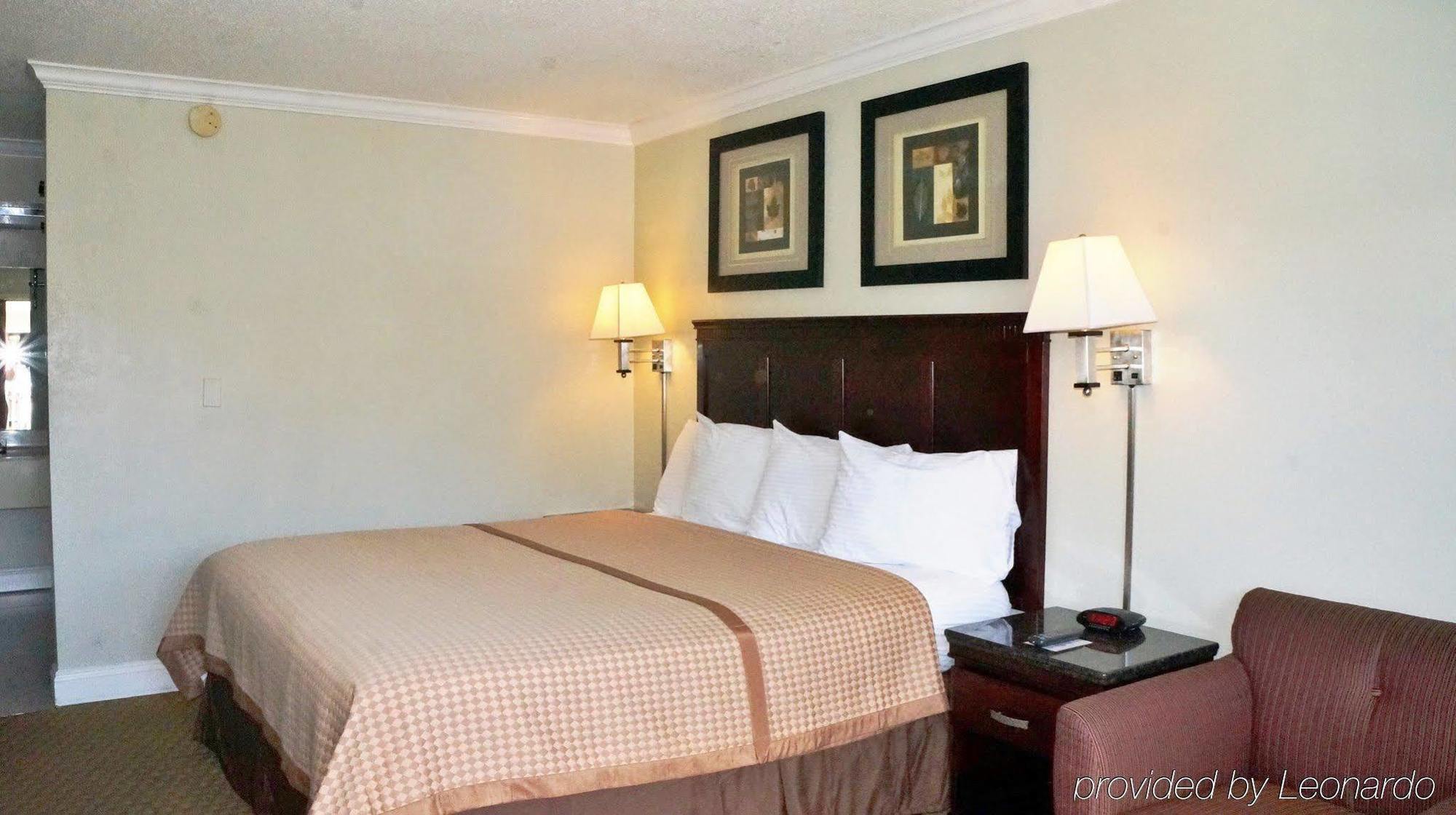 Dream Inn Fresno Kültér fotó